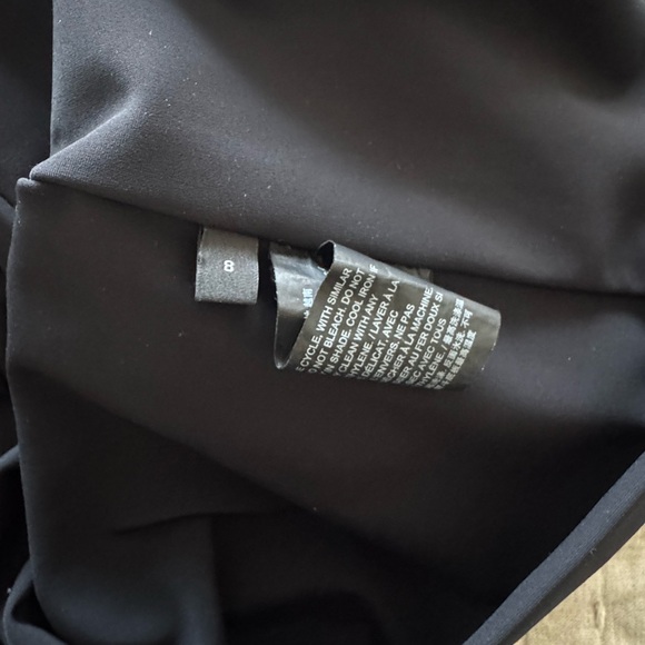 Theory Casual Single-Breasted Blazer size 8 in Black - Picture 11 of 12